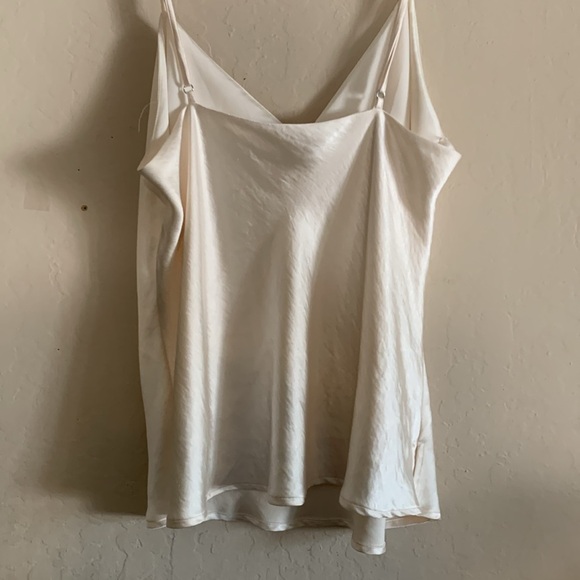 Good American Washed Satin Camisole in Ivory Size XL (4) - Picture 6 of 8
